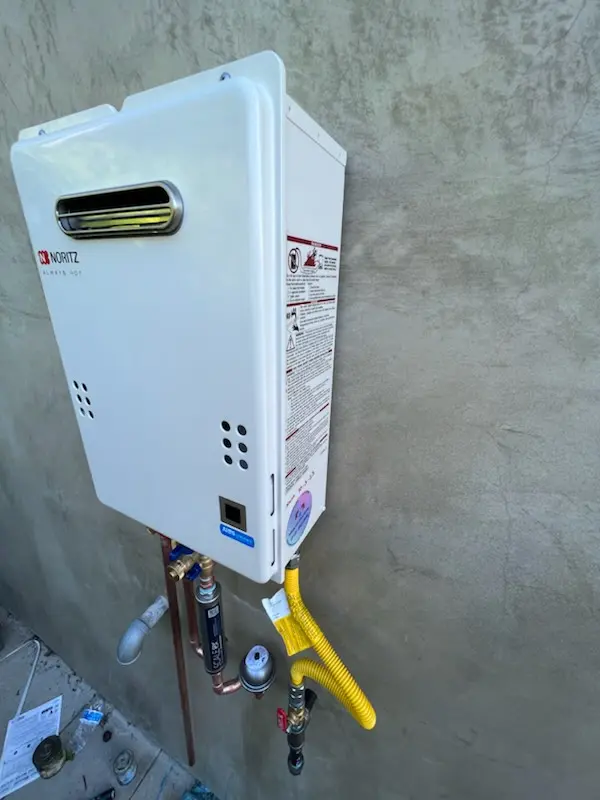 Tankless water heater installation for Maplewood homes